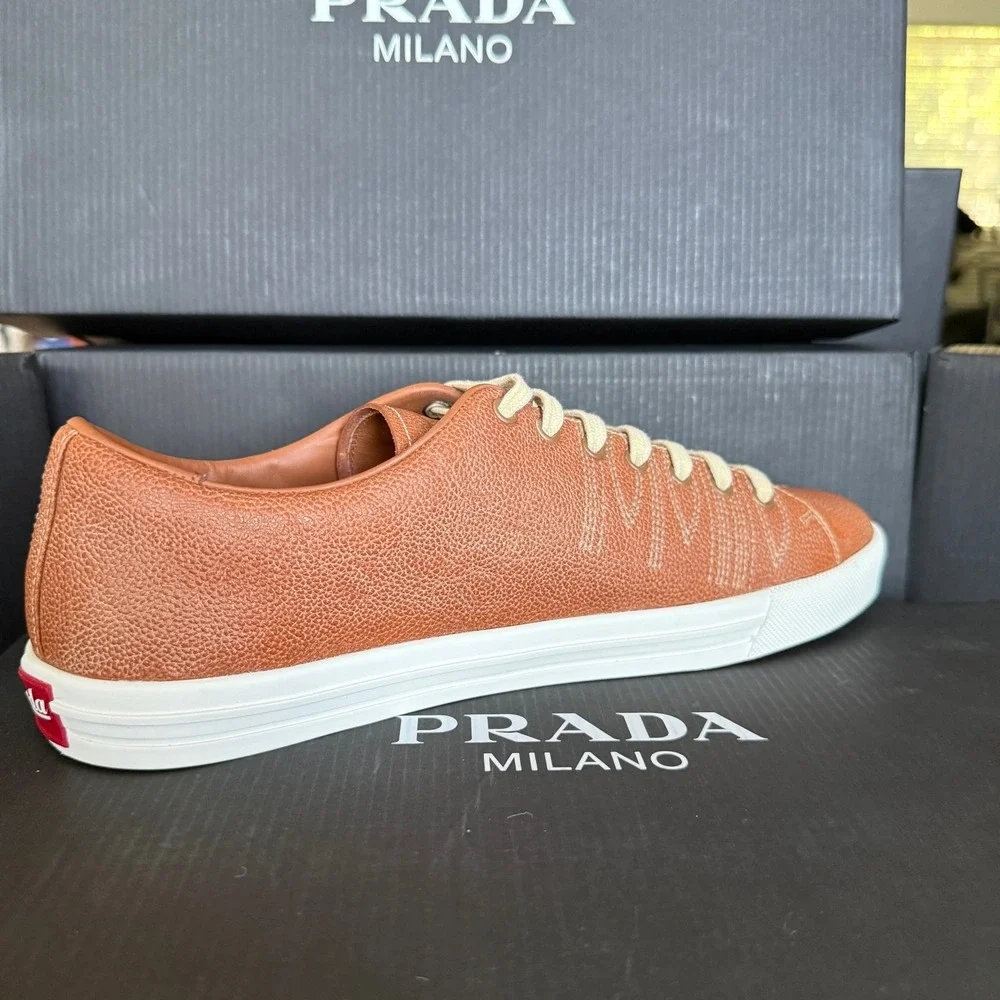 Prada‎ Milano 2EE448 Mens Brown Pebbled Leather Low Top Sneakers, UK 8.5